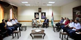 محافظ طولكرم ورئيس سلطة الأراضي يفتتحان مشروع أتمتة تسجيل الأراضي