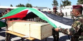 مؤسسة الحق: جهات فلسطينية تضغط على عائلات الشهداء لقبول شروط الإحتلال