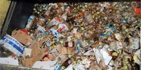 الضابطة الجمركية تتلف بضائع منتهية الصلاحية في بيت لحم