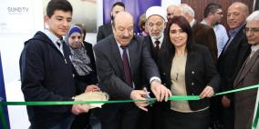 "سامسونج الكترونيكس" تفتتح "مكتبة الكترونية" في كلية الروضة بنابلس