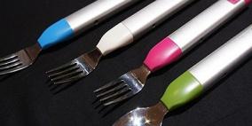 "Hapifork" شوكة ذكية لضبط السلوك الغذائي