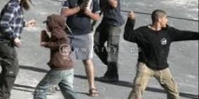 مستوطنون يهاجمون مركبات مواطنين بالحجارة جنوب نابلس