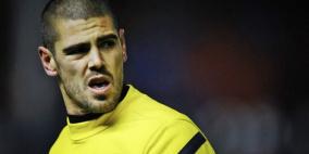 ارسنال يبدأ التحرك للتعاقد مع حارس برشلونة فيكتور فالديز