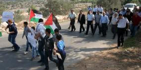 قلقيلية : ووقفة تضامنية في بلدة عزبة الطبيب ضمن فعاليات الاسبوع الوطني للشباب