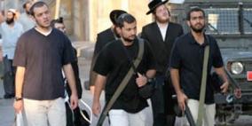 مستوطنون يعتدون على مواطنين في القدس