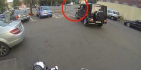 بالفيديو.. فتاة تعاقب "بجنس العمل" وتحصد ملايين المشاهدات في ساعات