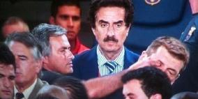 "مورينهو" يُواجه خطر السجن.. بسبب مدرب "برشلونة"