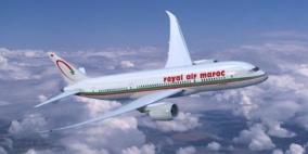 مغربية تحول مسار طائرة.. وتضع مولودها في السماء