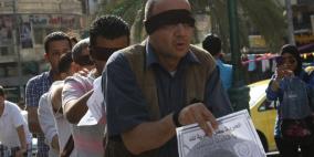 السلسلة البشرية المتضامنة مع الاسير محمود السرسك وأكرم الريخاوي تواصل فعالياتها التضامنية  في مدينة نابلس