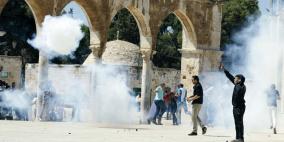 اعتقال شاب واصابة صحفي في مواجهات بالمسجد الاقصى