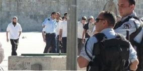 شرطة الاحتلال تعتقل ثلاثة مقدسيين