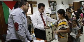 اذاعة راية اف ام وشركة دواجن فلسطين تقدمان هدايا للاطفال الايتام بنابلس ورام الله