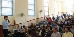 البروفيسور  حايك يلقي محاضرة حول "المبادرة والابتكار و التقانة النانومترية مع العصر الرقمي" في جامعة خضوري