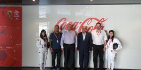 المشروبات الوطنية "كوكاكولا -كابي" ترعى الفريق النسوي للمبارزة في نادي ثقافي البيرة