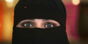 الجلد والسجن لسعودي "عض" زوجته