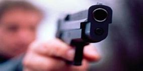 طفل أمريكي يأتي إلى روضة الأطفال بمسدس ملقم