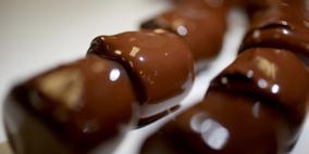 الشوكولاتة مفيدة لبكتريا الامعاء
