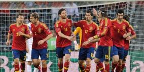 ديل بوسكي يستدعي الشبان إلى قائمة المنتخب الإسباني