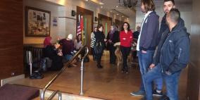 الاحتلال يقتحم فندقا ويمنع فعالية للمرأة في القدس