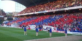 كريستال بالاس ثالثاً مؤقتاً في بطولة إنكلترا