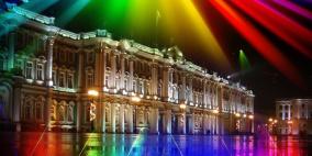 بطرسبورغ تقيم عرضا ضوئيا ضخما بمناسبة الذكرى الـ 250 لمتحف الارميتاج