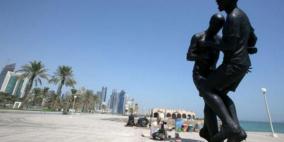 "نطحة زيدان" في تمثال على كورنيش الدوحة