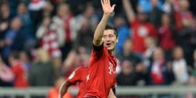 ليفاندوفسكي يحقق المستحيل ويقود البايرن لسحق فولفسبورج