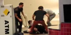 بالفيديو .. مقلب ينتهي بإسالة الدماء