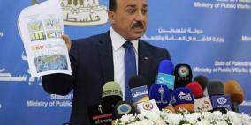 الحساينة يعلن صرف أموال المنحة الكويتية للمتضررين بغزة