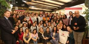 بدعم من بنك فلسطين ومؤسسة النداء الفلسطيني الموحد مؤسسة التعاون واتحاد أبناء رام الله-أمريكا يستقبلان وفداً من طلبة جامعة هارفرد ضمن برنامج "زيارة"