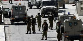 قوات الاحتلال تغلق مدخل قرية دير نظام قرب رام الله