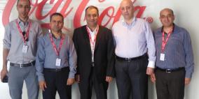 المشروبات الوطنية كوكاكولا/ كابي توقع اتفاقية لرعاية المدرسة الكروية لنادي شباب أبو ديس