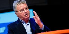 رسميا .. غوس هيدينك مدربا جديدا للطواحين الهولندية