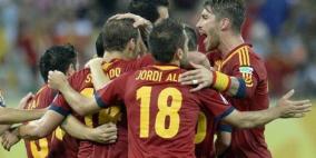 إسبانيا تقضي على الأوروغواي بالضربة القاضية