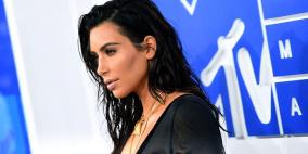 كيف ساهم تويتر وإنستغرام فيما حدث لكيم كارداشيان؟