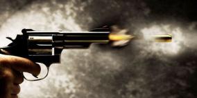 روسية تلتقط سيلفي مع مسدس.. وتطلق النار خطأ على رأسها