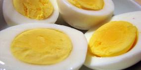 الأبحاث الطبية تبرئ ساحة البيض من إمكانية تسببه فى الإصابة بأمراض القلب