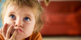 الأطفال البكم سيتكلمون