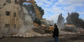 الاحتلال يهدم بناية سكنية في القدس هي الثالثة في ساعات