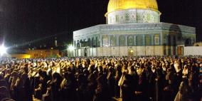 سلطات الاحتلال تسمح لـ800 مواطن من غزة بإحياء ليلة القدر في المسجد الأقصى