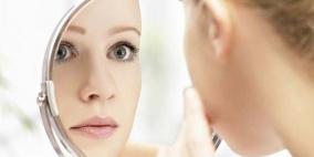 النظر في "المِرآة" دائما يسبب الشيخوخة