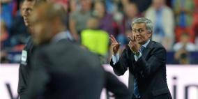 مورينيو: اللعب ب10 لاعبين قصتي المعتادة مع الويفا.. ومن يستحق الفوز خسر !