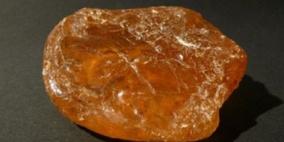 اللبان الدكر وعصير الطماطم يحدان من الإصابة بسرطان الثدي والمبيض