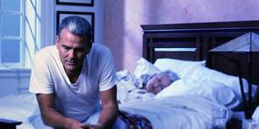 العلماء يكتشفون سر الأرق عند المسنين