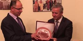 مصطفى يستضيف أعضاء لجنة الصداقة البرلمانية التركية مع فلسطين