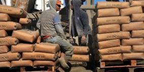 الاحتلال يستأنف إدخال الإسمنت لمؤسسات دولية بغزة