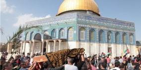 مئات المقدسيين يشيعون الشهيد الزلباني إلى مثواه الأخير