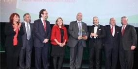 المشروبات الوطنية تفوز بجائزة التنمية المستدامة لعام 2011
