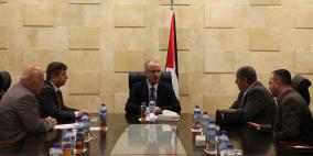 الحمد الله يلتقي نقيبا اطباء الاسنان والصيادلة الحكوميين