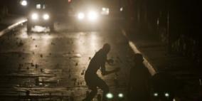 مواجهات عنيفة بين الشبان وقوات الاحتلال عند مدخل مخيم الجلزون